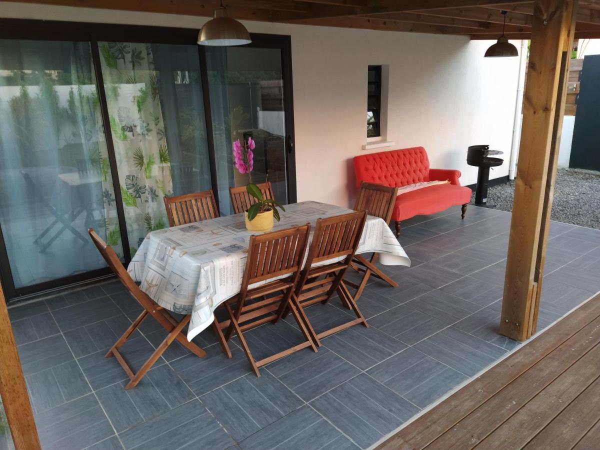 Jolie Maison T3 A St Pierre, 2 Chambres Avec Sdb, Grande Varangue, Jardin Saint Pierre Exterior foto