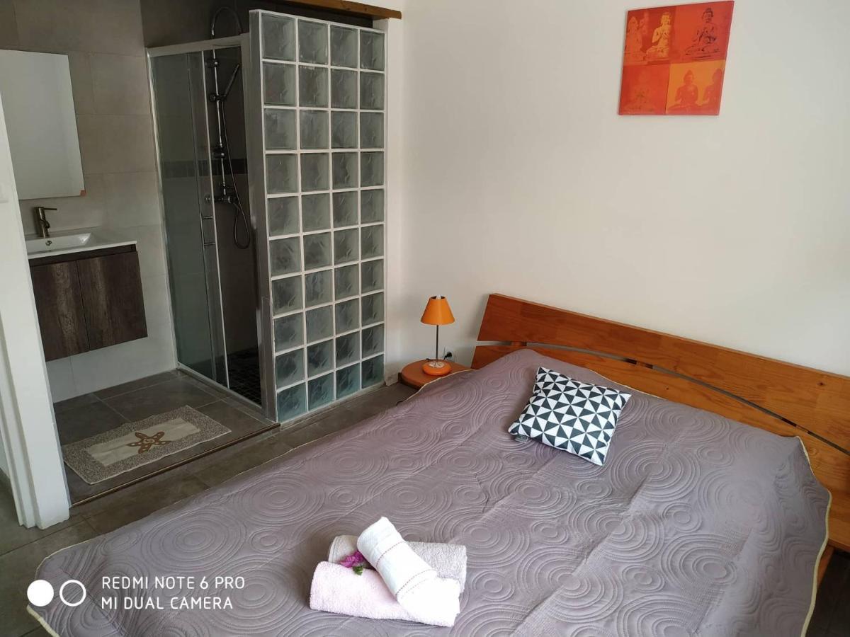 Jolie Maison T3 A St Pierre, 2 Chambres Avec Sdb, Grande Varangue, Jardin Saint Pierre Exterior foto